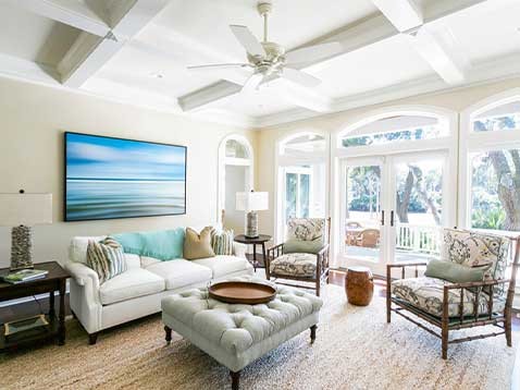 Bright and comfortable sitting room